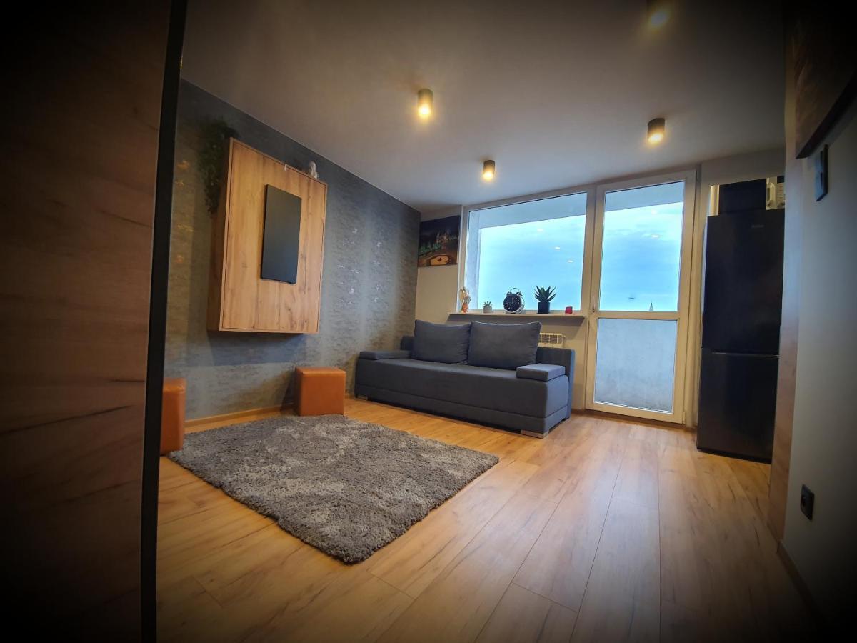 Apartament Przy Alei Kopernika Inowroclaw Exterior photo