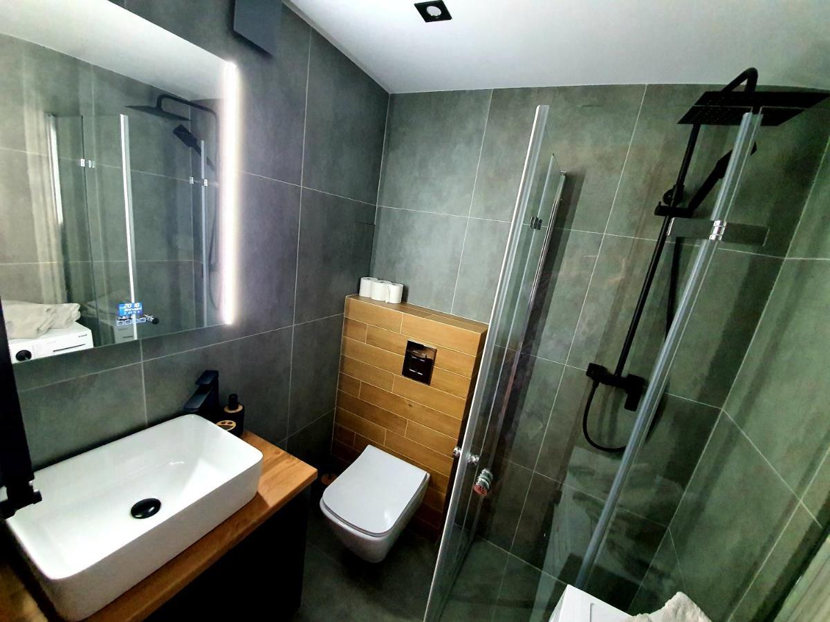 Apartament Przy Alei Kopernika Inowroclaw Exterior photo